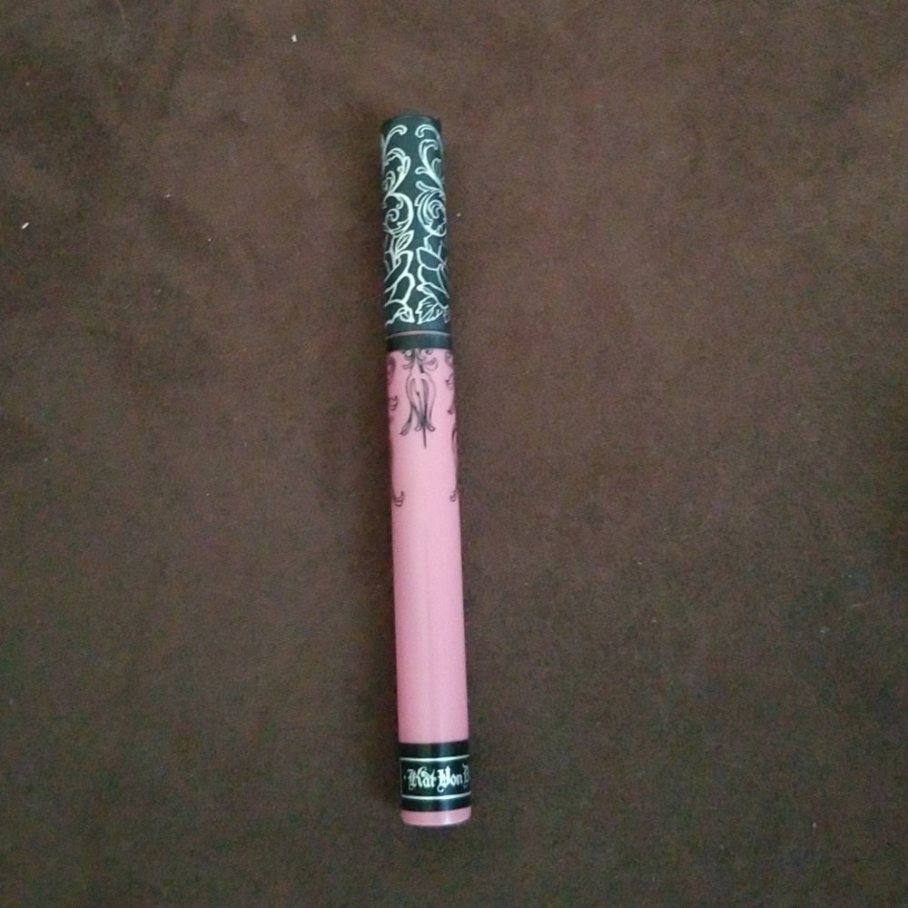 Kat Von D liquid lipstick Melancholia